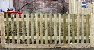 Palisade Fencing Round Top