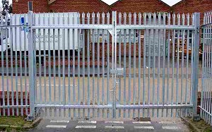 Steel Palisade Gate (closed)